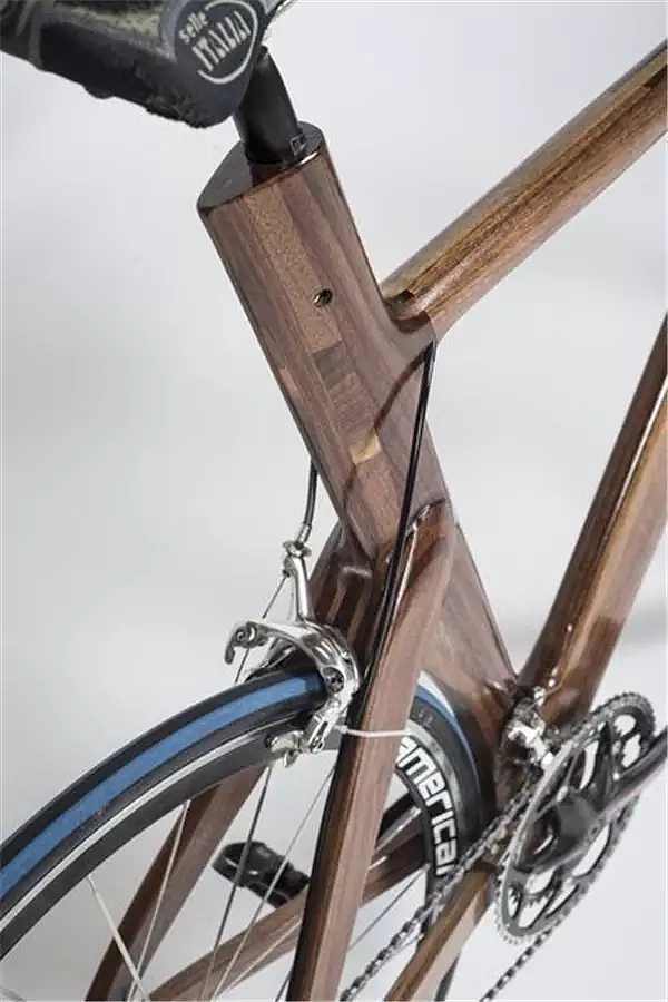 outdoors，Bicycle，vehicle，Frame，industrial design，
